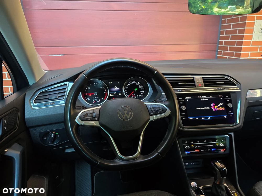 Volkswagen Tiguan 2.0 TDI SCR 4Mot Life DSG - 17