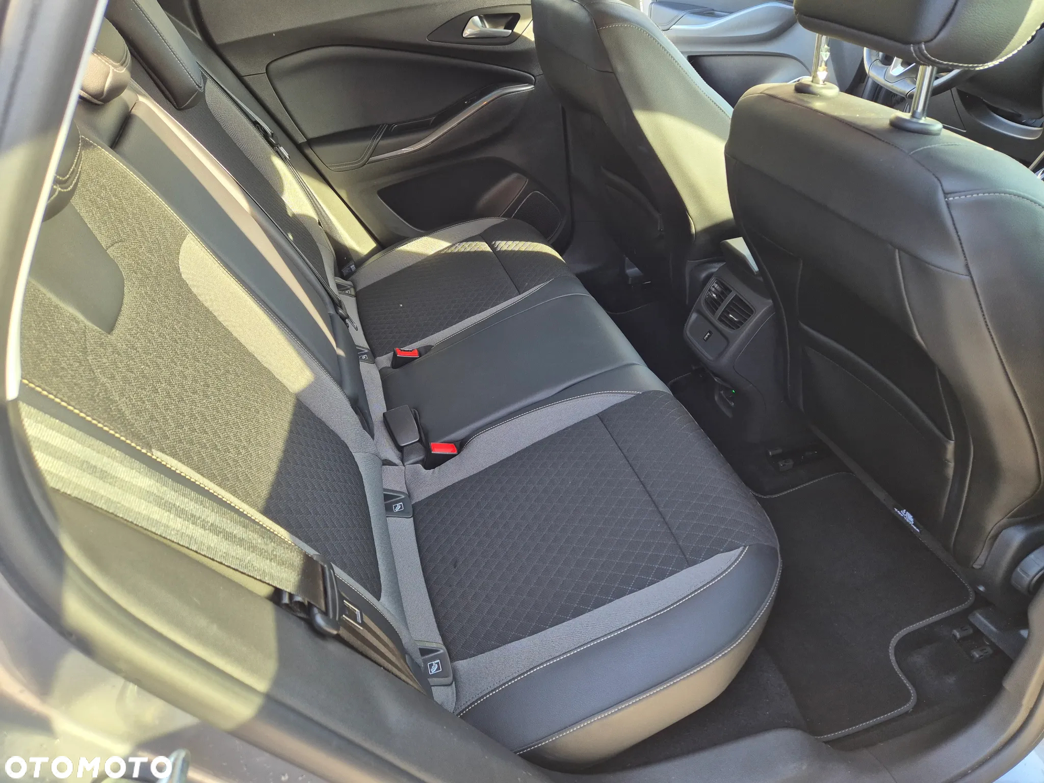 Opel Grandland X - 28