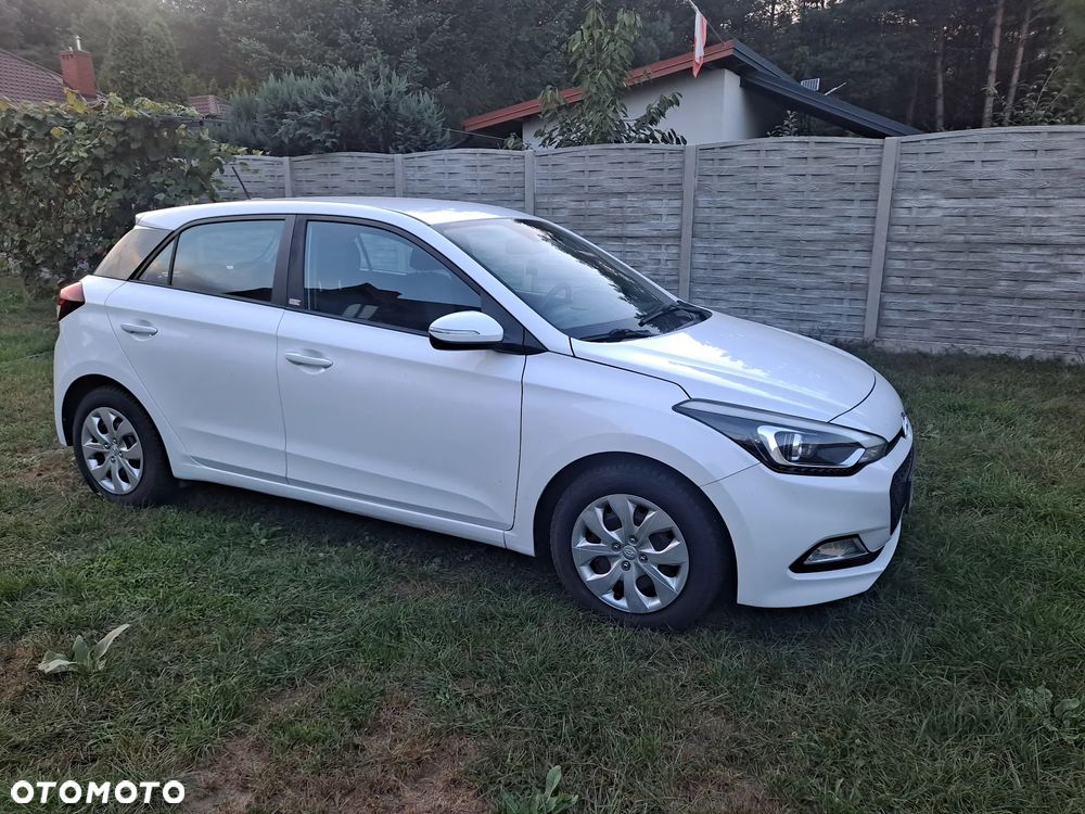 Hyundai i20 - 11