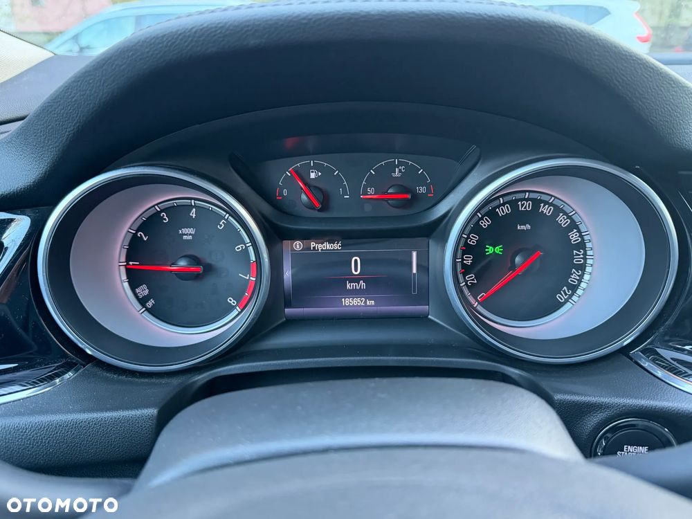 Opel Insignia 1.5 T Elite S&S - 13