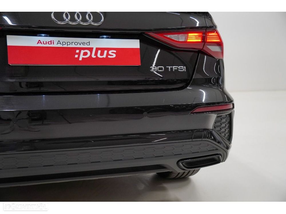 Audi A3 Limousine 30 TFSI S line S tronic - 10