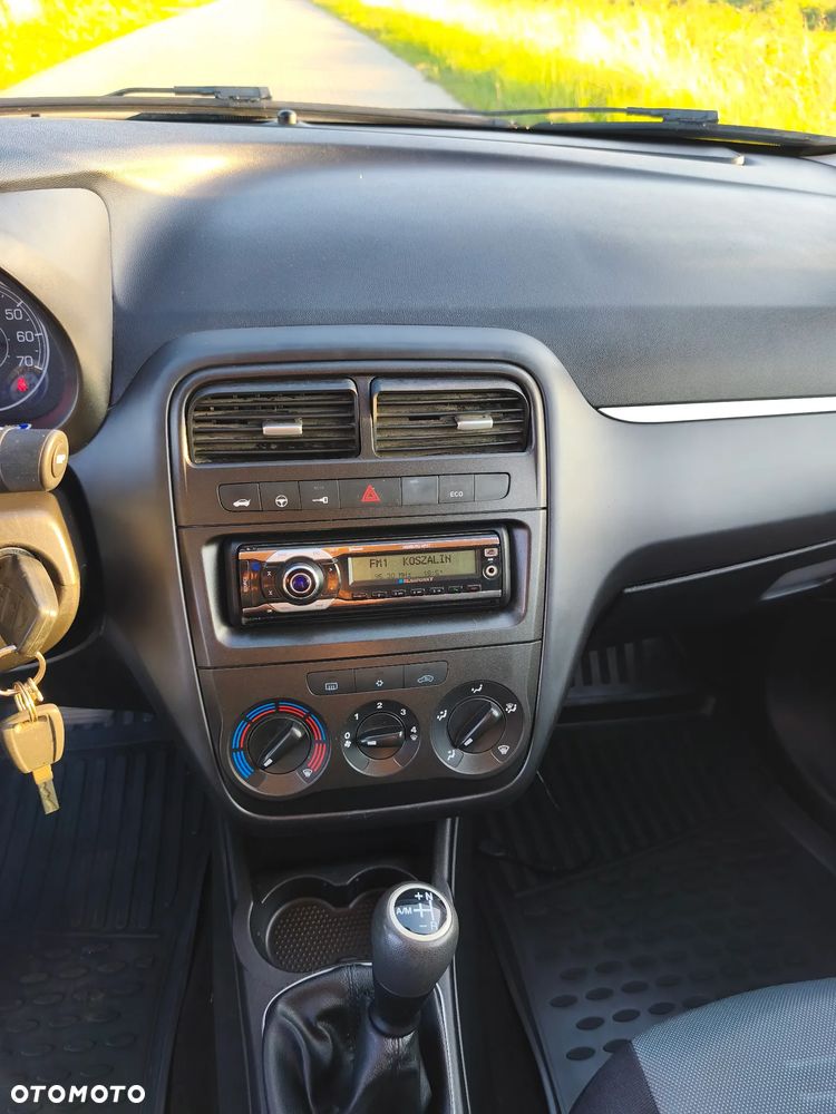 Fiat Grande Punto - 4