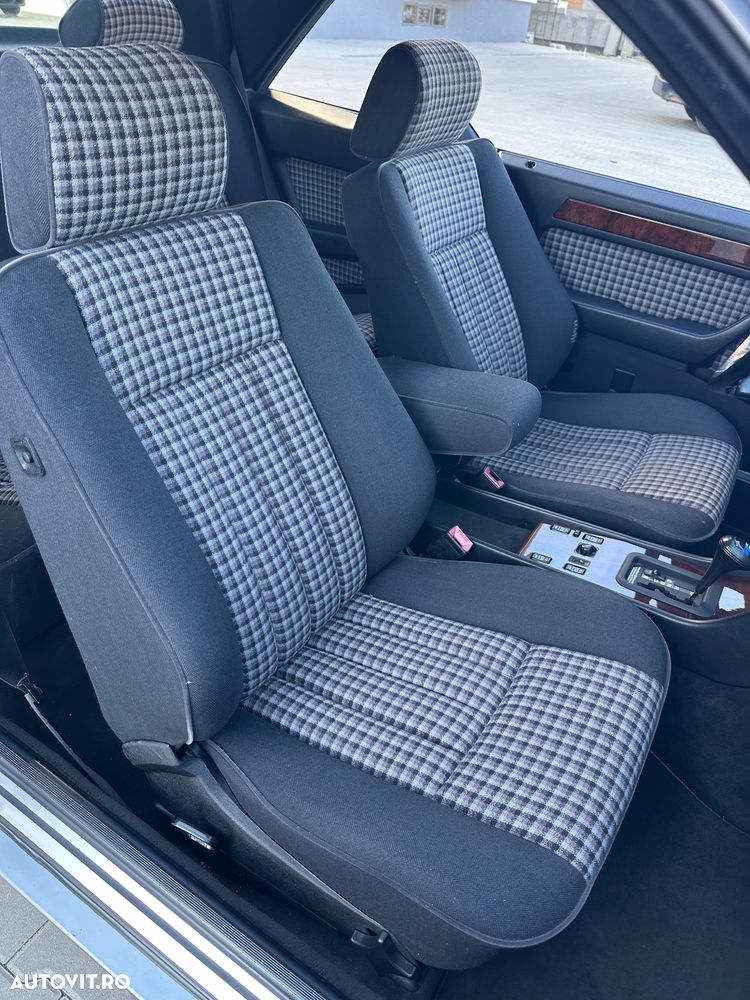 Mercedes-Benz W124 - 18