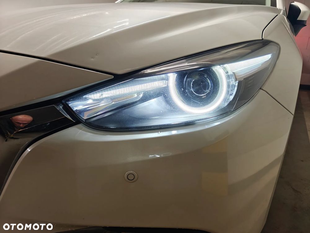 Mazda 3 - 3