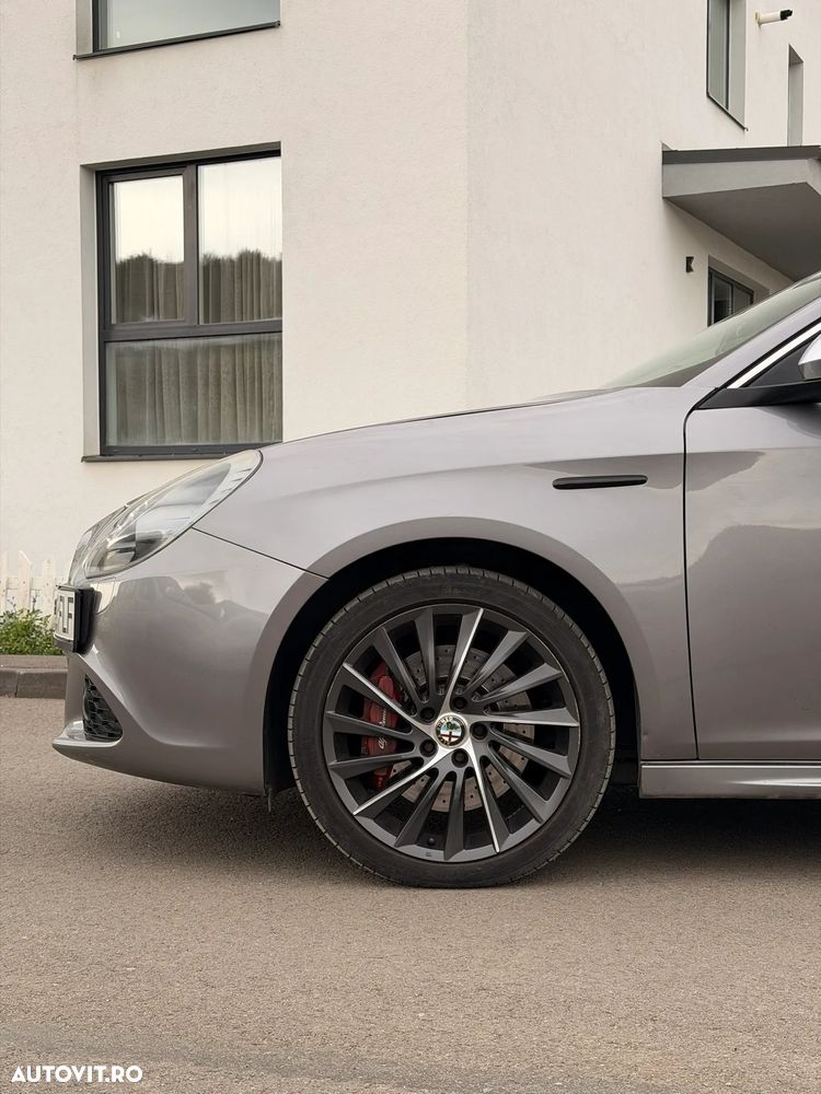 Alfa Romeo Giulietta 1.4 TB 16V Multiair - 11