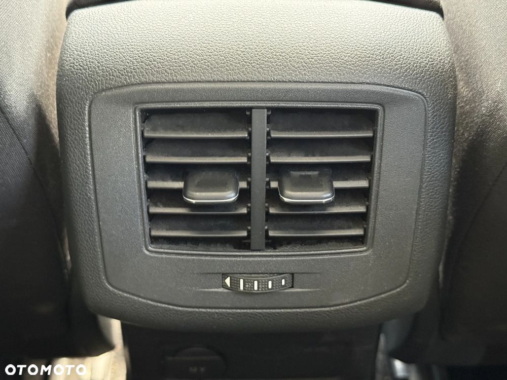 Volkswagen T-Roc 1.5 TSI ACT Premium DSG - 17