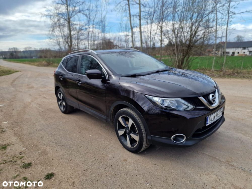 Nissan Qashqai - 2