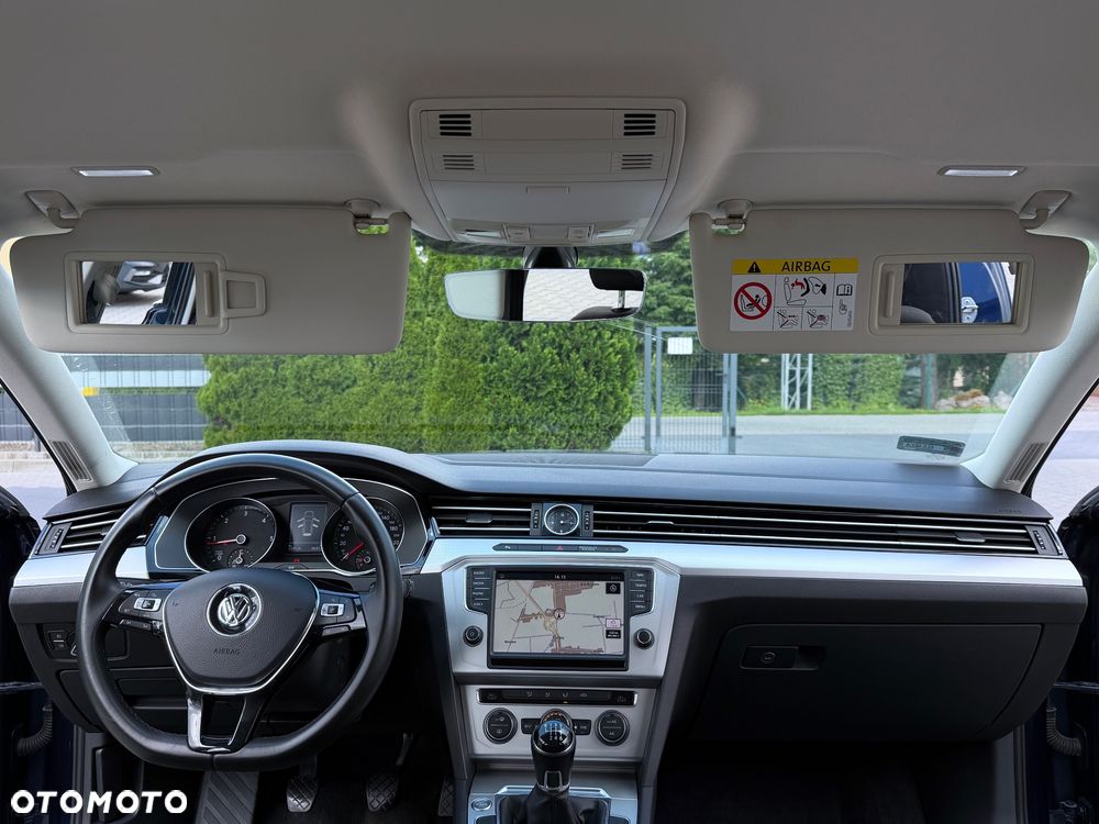 Volkswagen Passat 2.0 TDI BMT Comfortline - 18