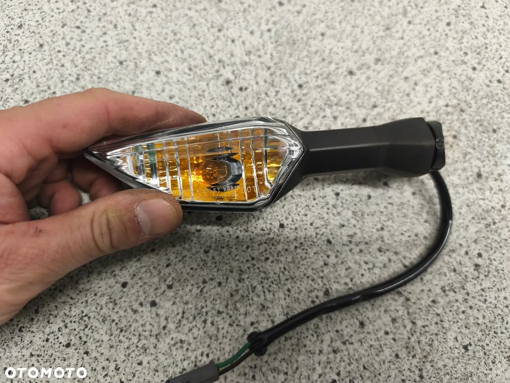 Kierunkowskaz prawy przód Kawasaki Ninja 125 Z125 Z 125 - 3