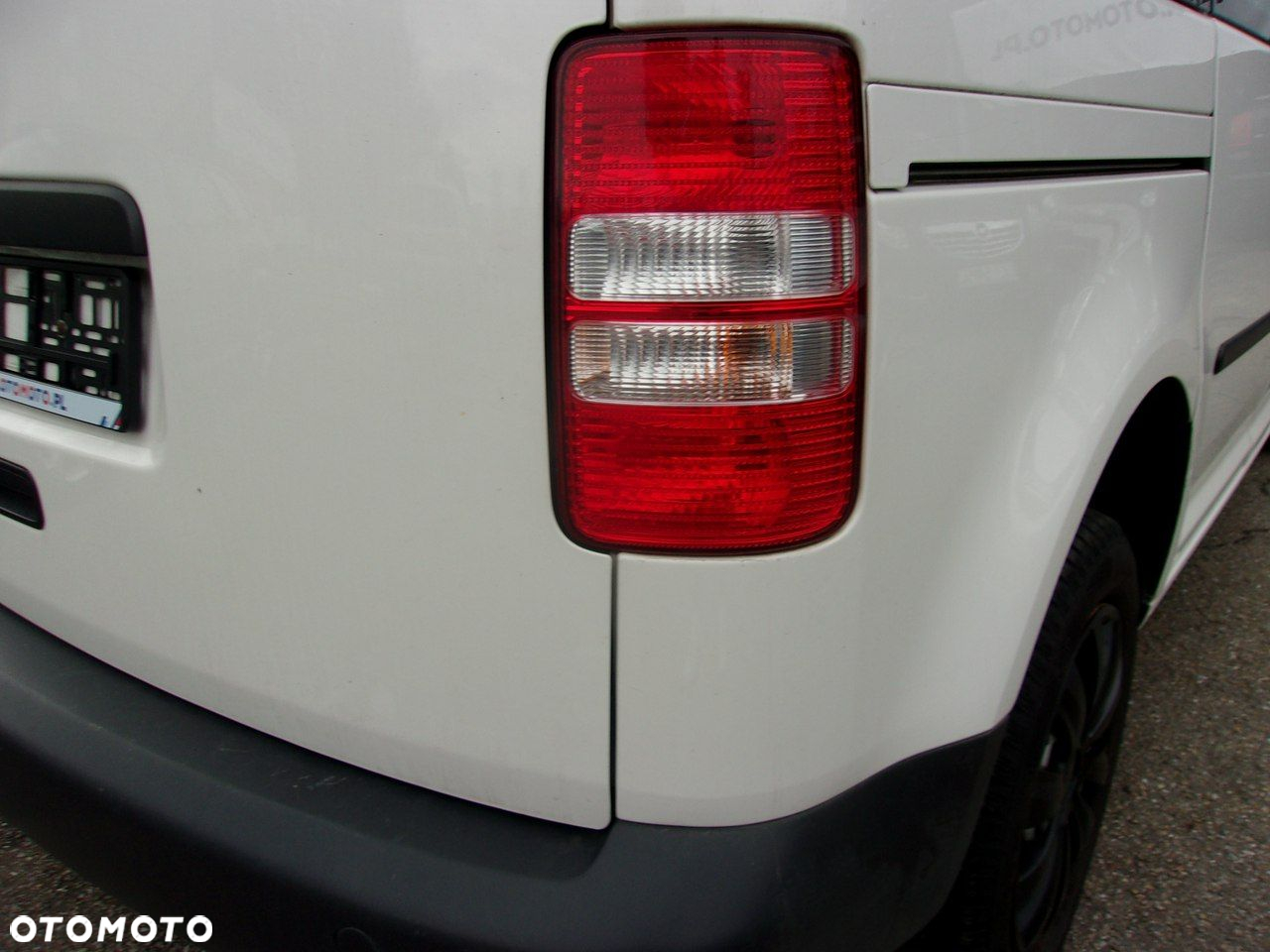 Volkswagen Caddy 2.0 TDI Comfortline Edition 4Motion - 11