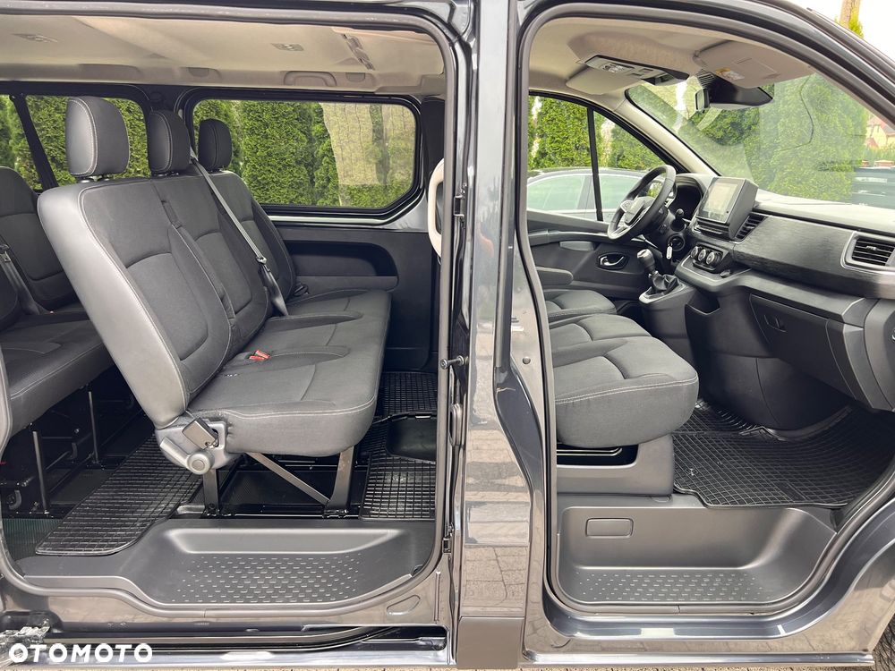 Renault Trafic 2.0 dCi - 12