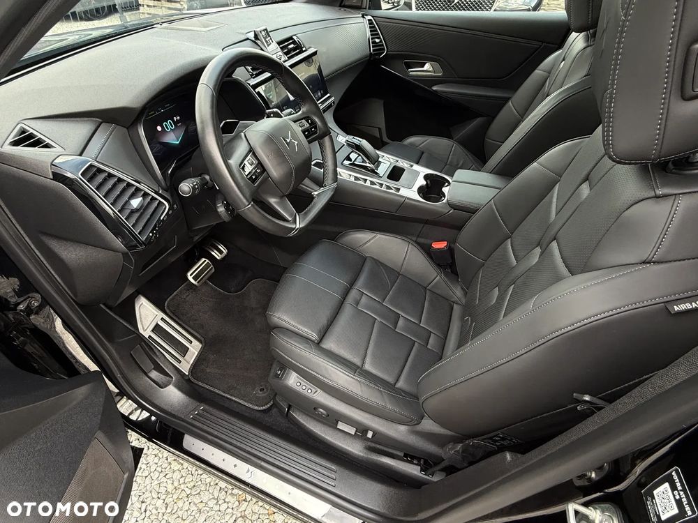 DS Automobiles DS 7 Crossback - 26