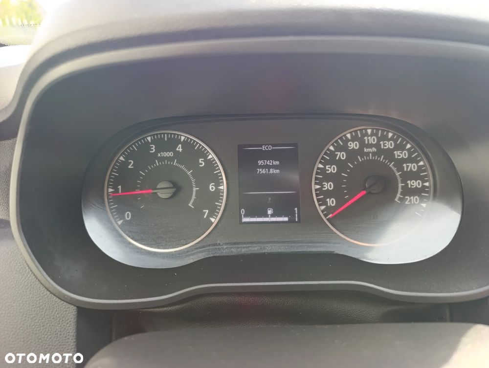 Dacia Duster 1.3 TCe FAP Prestige - 22