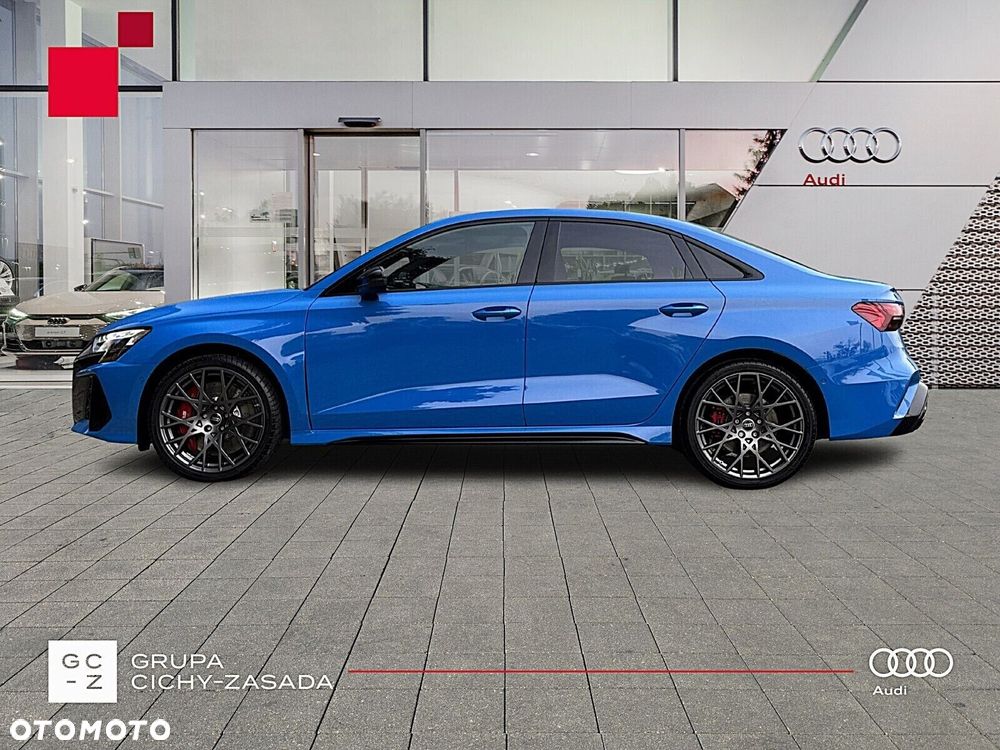 Audi RS3 Limousine TFSI Quattro S tronic - 4