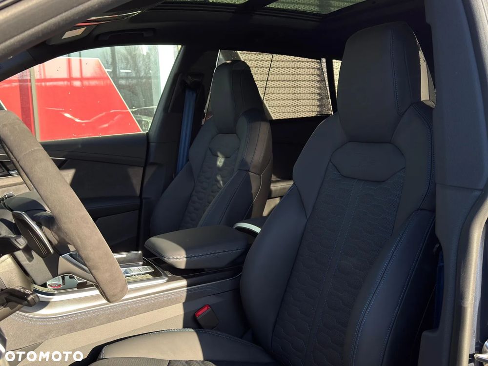 Audi RS Q8 - 20