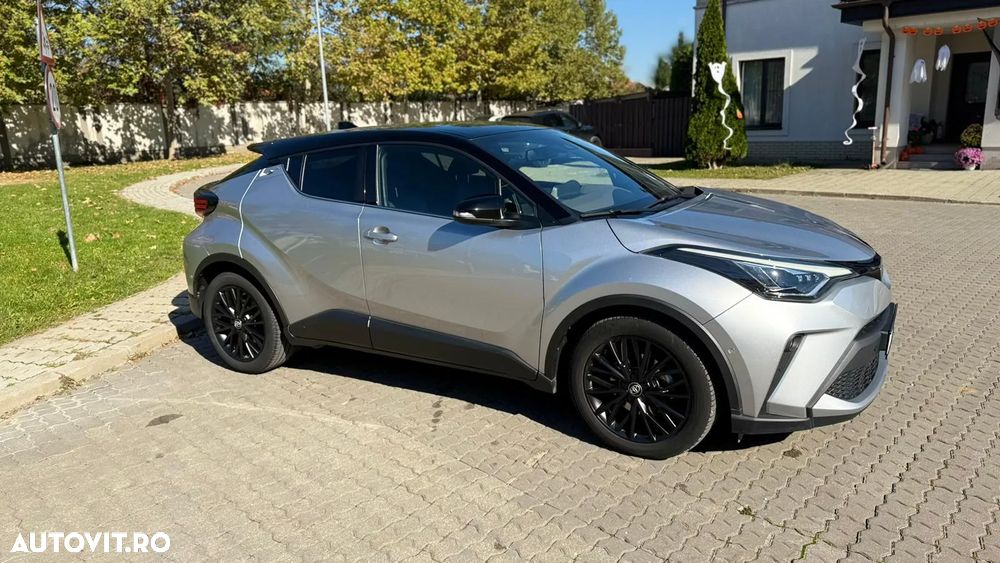 Toyota C-HR 2.0 HSD 184 CP 4x2 CVT Classy Bi-Tone - 5