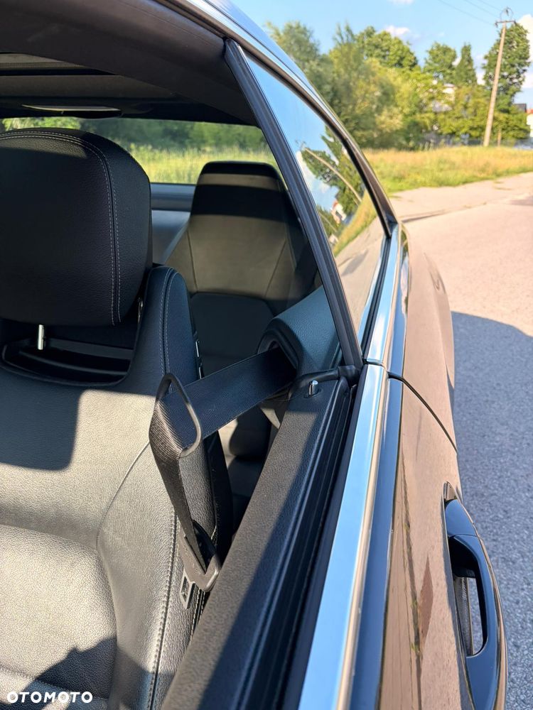 Mercedes-Benz Klasa E 250 CGI BlueEFFICIENCY Automatik Avantgarde - 29
