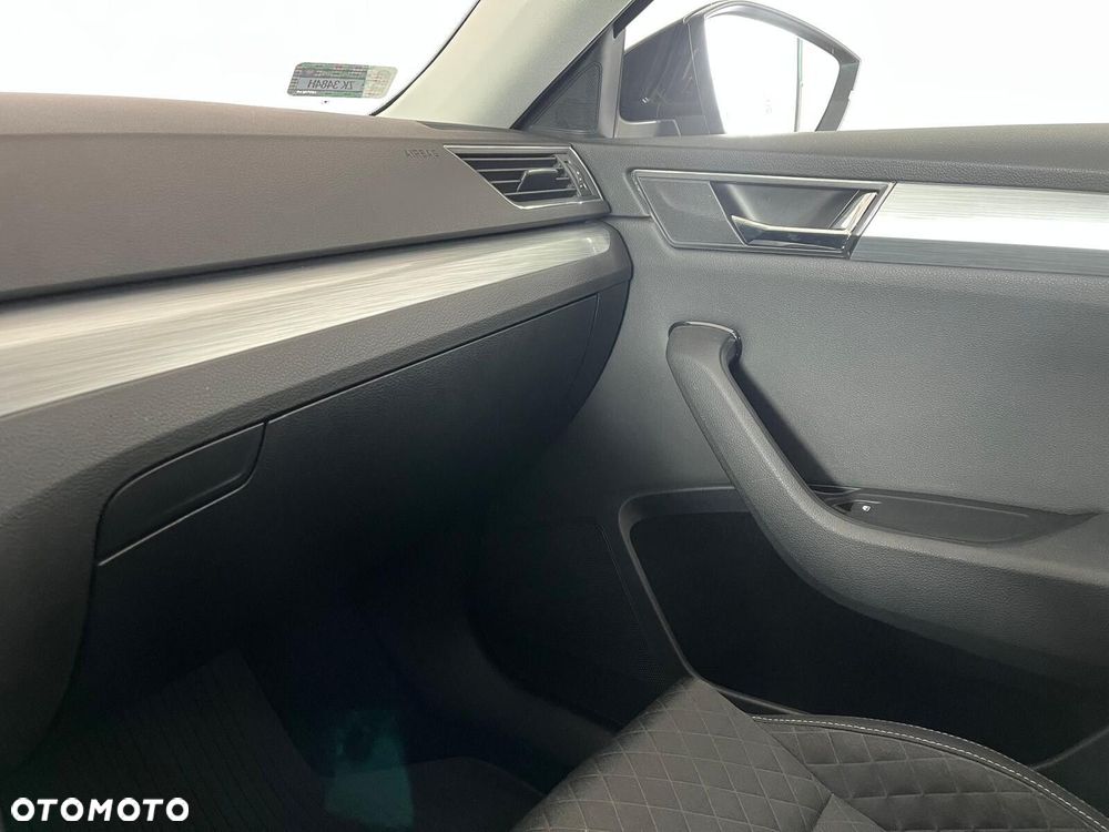 Skoda Superb 1.5 TSI ACT Ambition DSG - 20