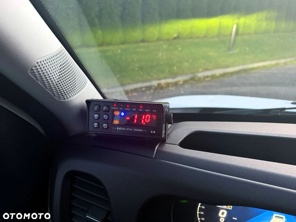 Iveco DAILY - 18