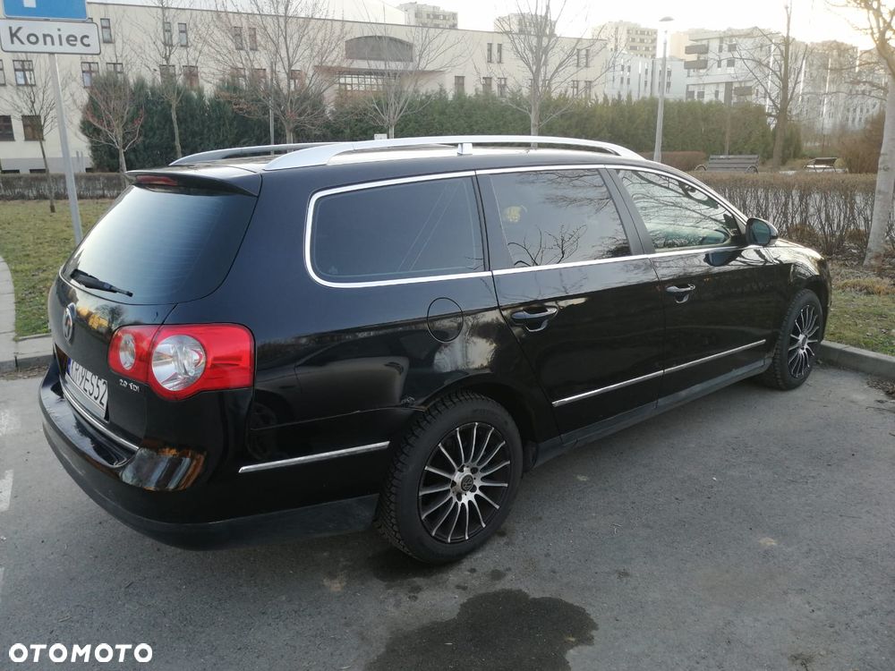 Volkswagen Passat 2.0 TDI Individual - 4