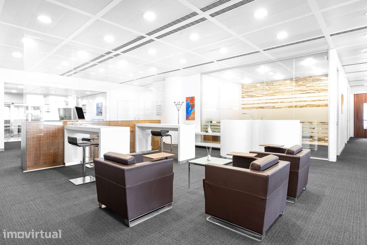Escritório privado para arrendar na Regus Lisbon, Miraflores - Grande imagem: 5/10