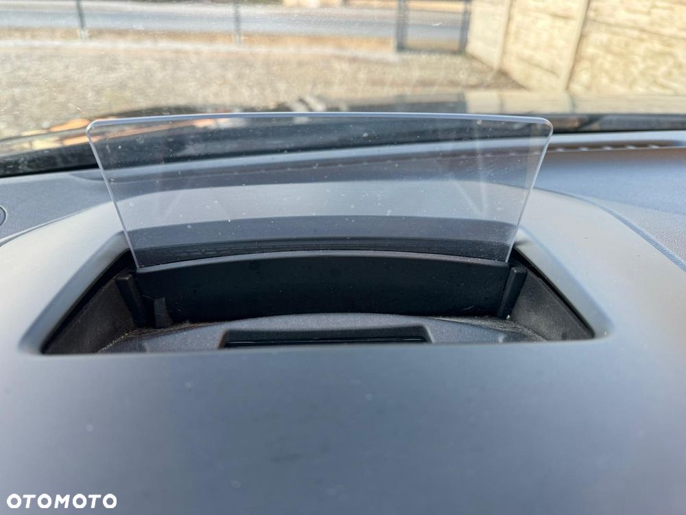 Ford Focus 1.5 EcoBlue Start-Stopp-System ST-LINE - 13