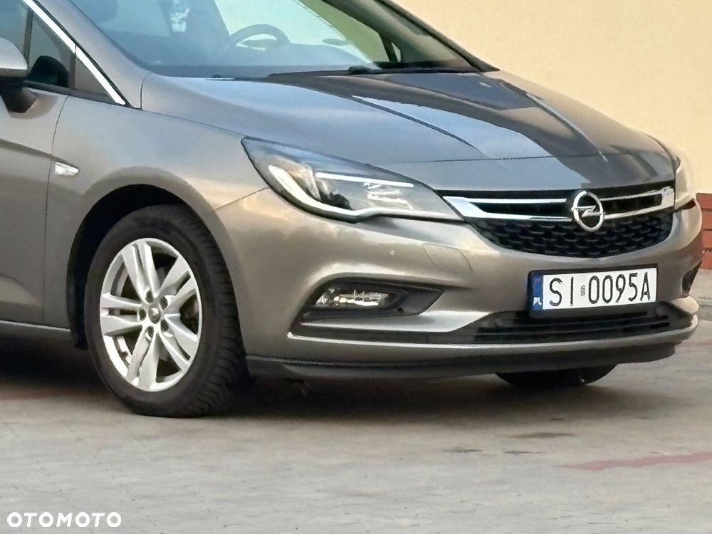 Opel Astra - 37