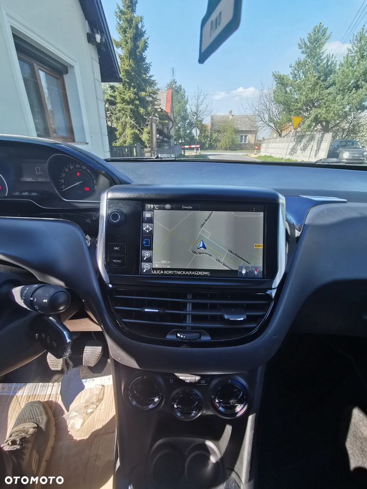 Peugeot 208 1.6 BlueHDi Active - 8