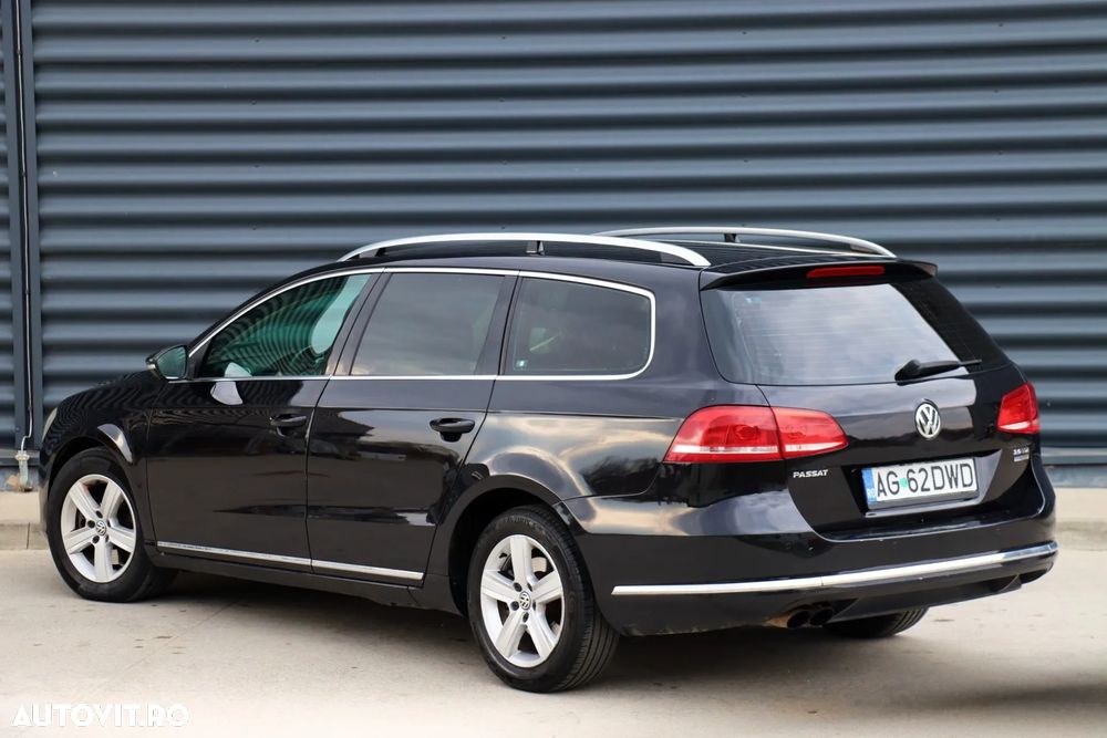 Volkswagen Passat 2.0 TDI Blue TDI DSG Highline - 4