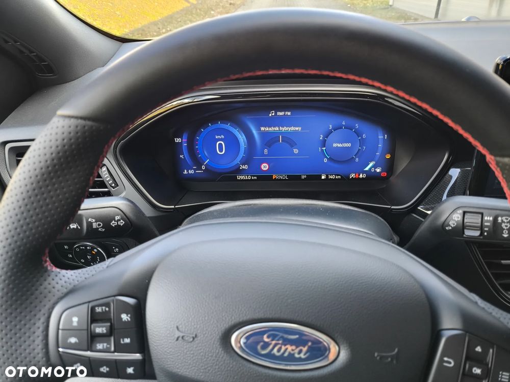 Ford Focus - 12