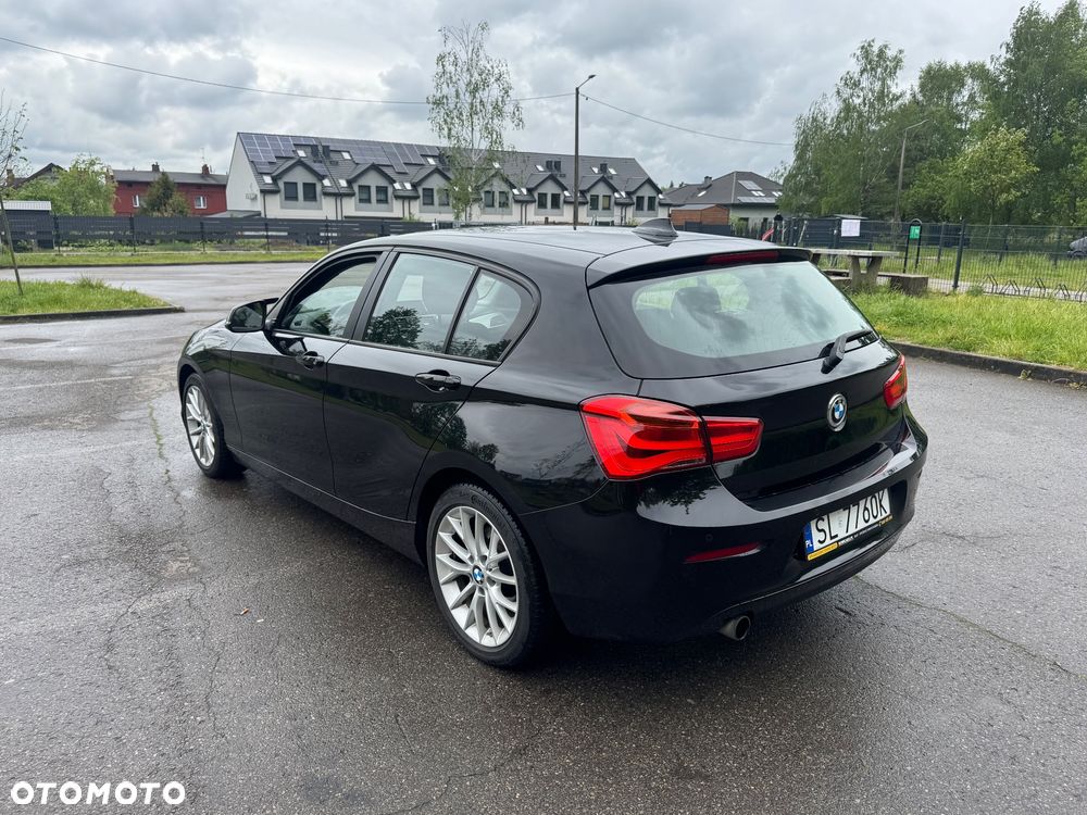 BMW Seria 1 118i Edition Metropolitan - 8