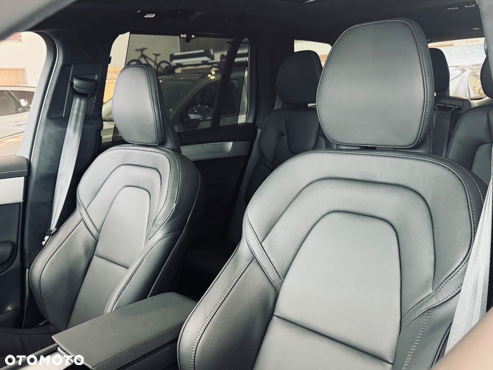 Volvo XC 90 B5 B AWD Ultra Black Edition 7os - 6