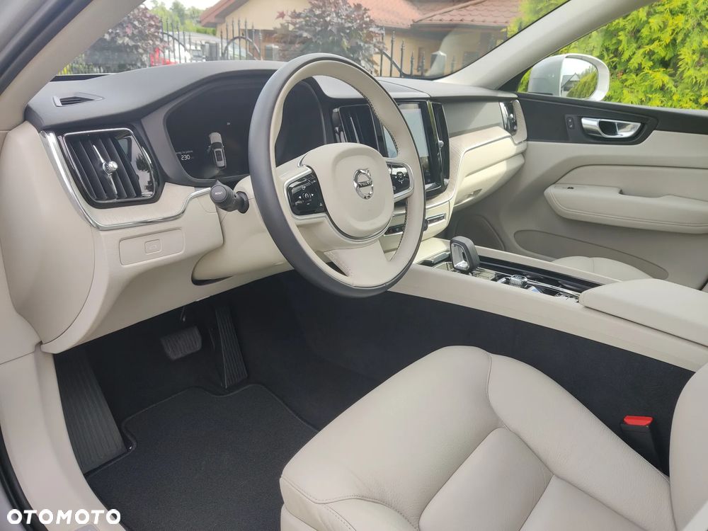 Volvo XC 60 - 12