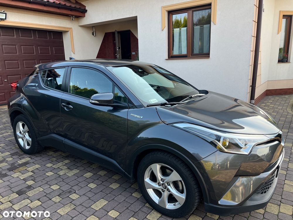 Toyota C-HR - 10