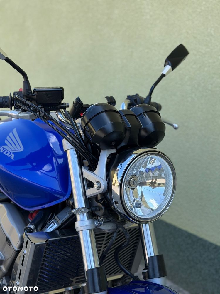 Honda Hornet - 2