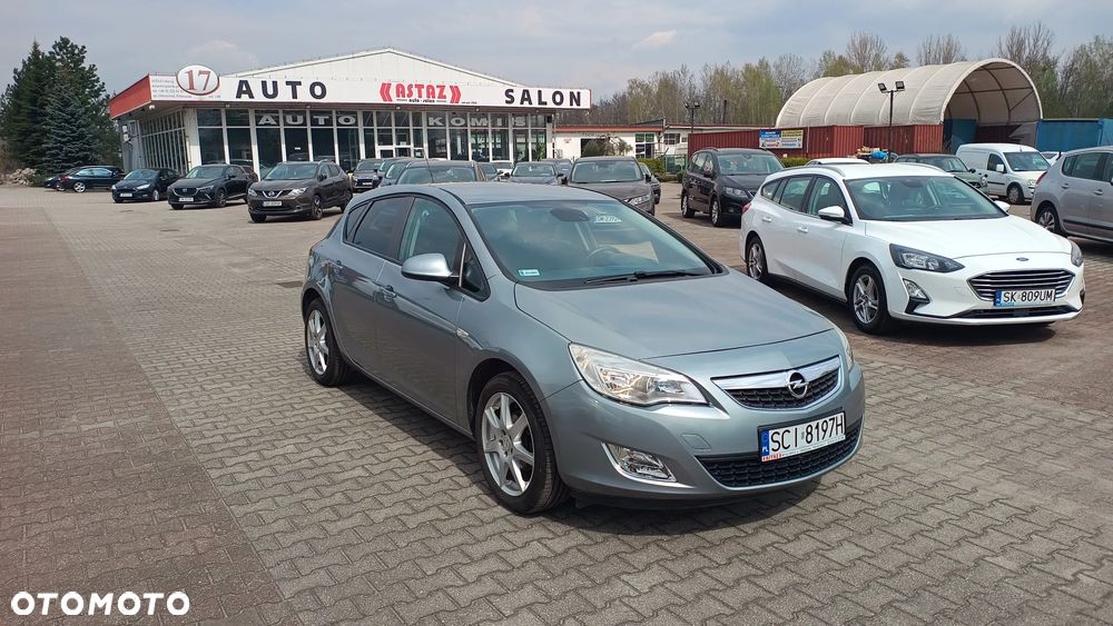Opel Astra 1.4 T Enjoy - 12