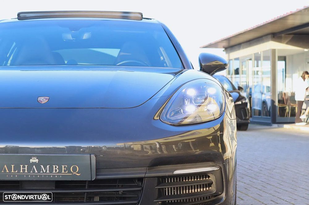 Porsche Panamera 4 E-Hybrid - 15