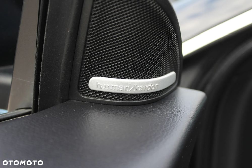Mercedes-Benz CLA 180 - 11