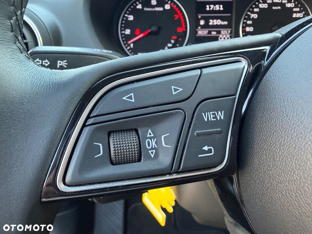 Audi Q2 35 TFSI - 29