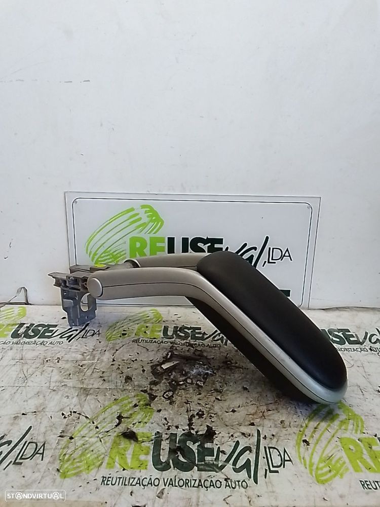 Apoio De Braço Consola Central Volvo C30 (533) - 2