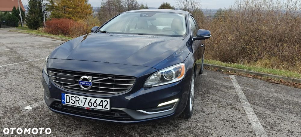 Volvo S60 - 3