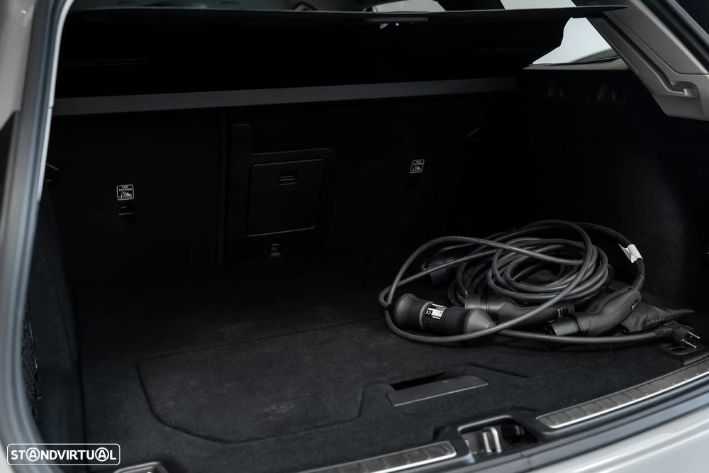 Volvo V60 2.0 T6 AWD TE Core - 23