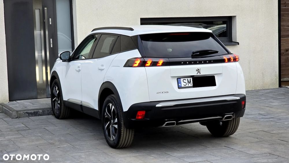 Peugeot 2008 1.2 PureTech Allure Pack S&S - 11