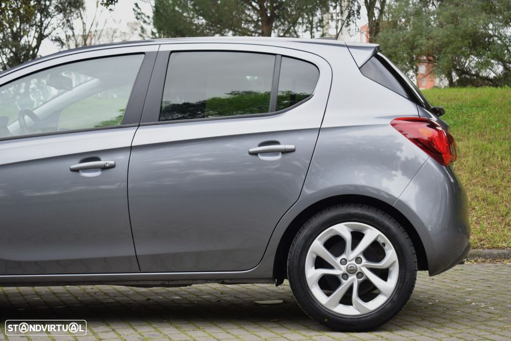 Opel Corsa 1.0 T 120 Anos - 13
