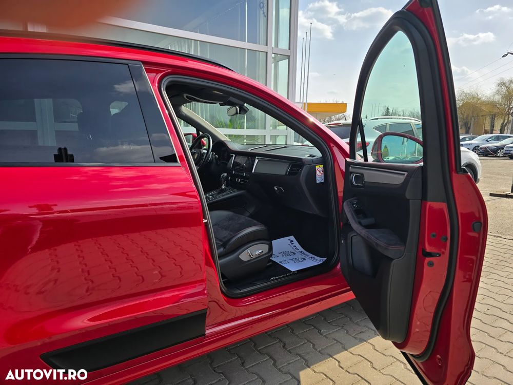 Porsche Macan GTS PDK - 9