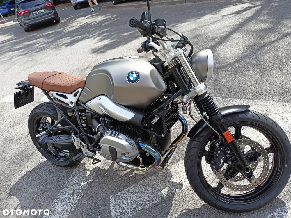 BMW R - 2