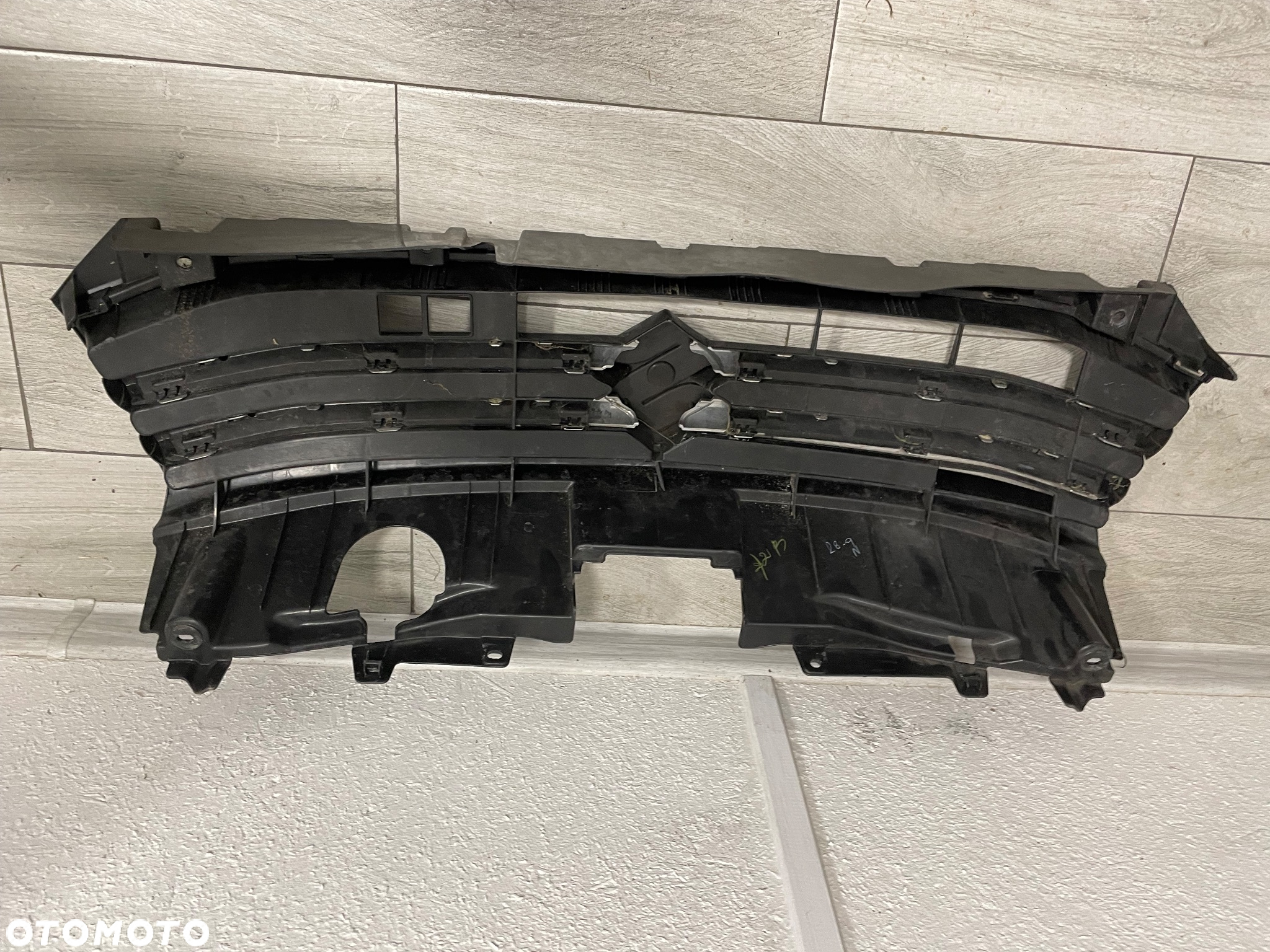 GRILL ATRAPA SUZUKI CELLERIO II lift 14- chrom - 7