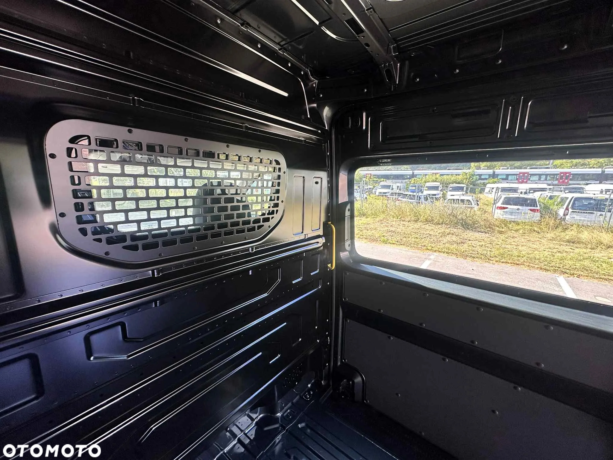 Volkswagen Crafter - 10