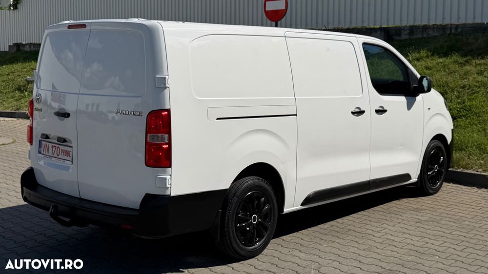 Toyota Proace Crew Cab LWB - 12
