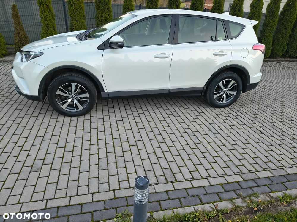 Toyota RAV4 - 12